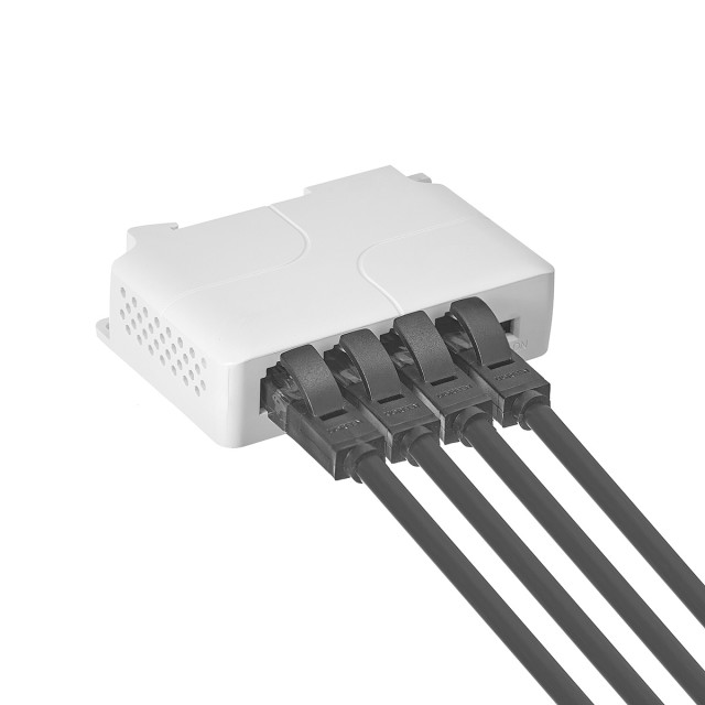 Netlook 4 Port PoE Extender (IEEE 802.3 af/at PoE Repeater)